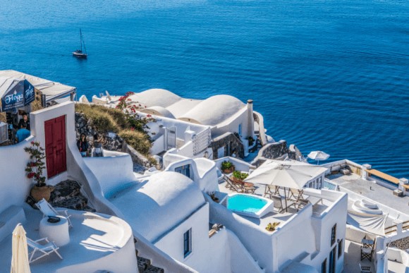 Luxury Yacht charter greece-santorini