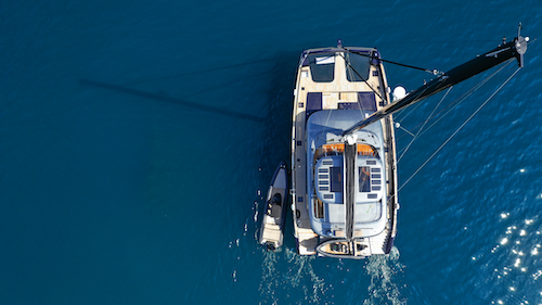 Sailing catamaran