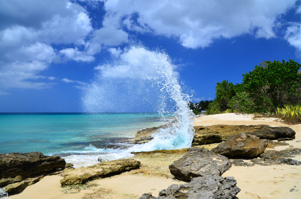 luxury yacht vacations in the BVI Caribbean