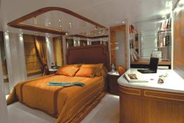 Elegant 007 (ex RM Elegant) Lamda Yacht 72M Interior 4