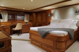 Drumbeat (ex Salperton) Alloy Yachts Sloop 53M Interior 8
