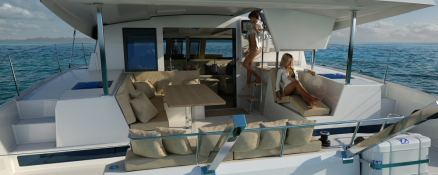  Lucia 40 Owners Version Interior 2