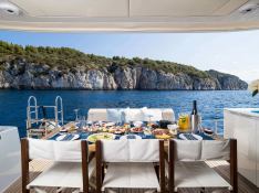 Solitaire  Sunreef Yachts Sail 50 Interior 9