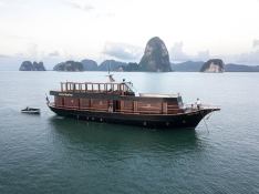 MAHA BHETRA   Motoryacht Thai-crafted wooden hull Exterior 2